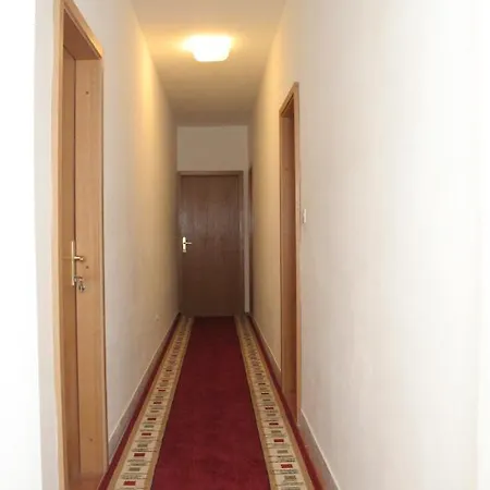 4356a Korčula