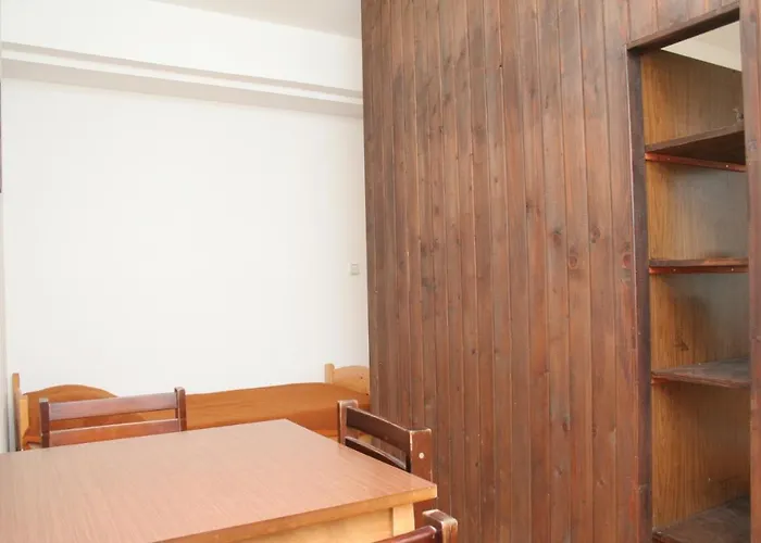 4356a * كورتْشولا